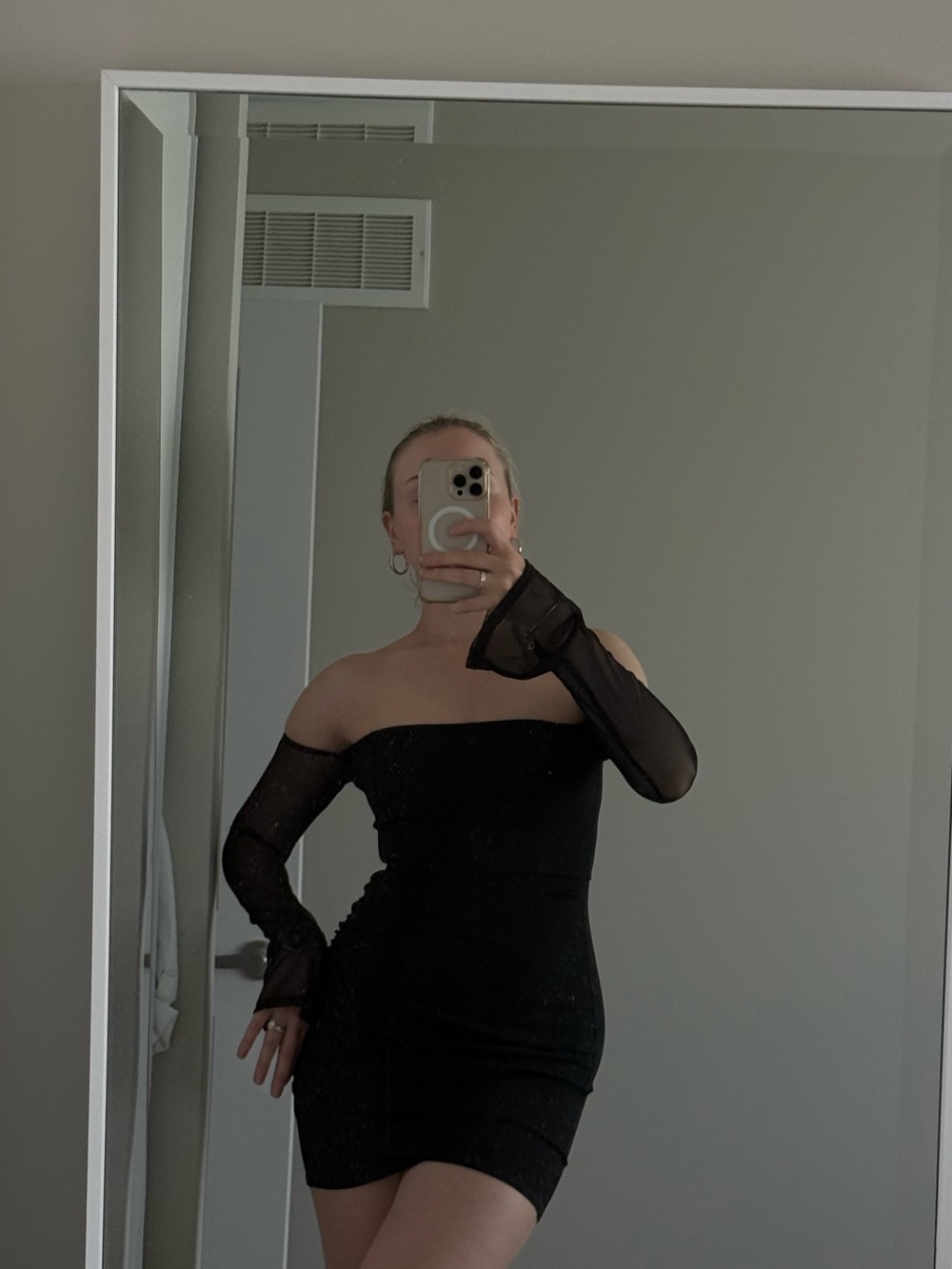 Off-Shoulder Black Mesh Sleeve Bodycon Dress